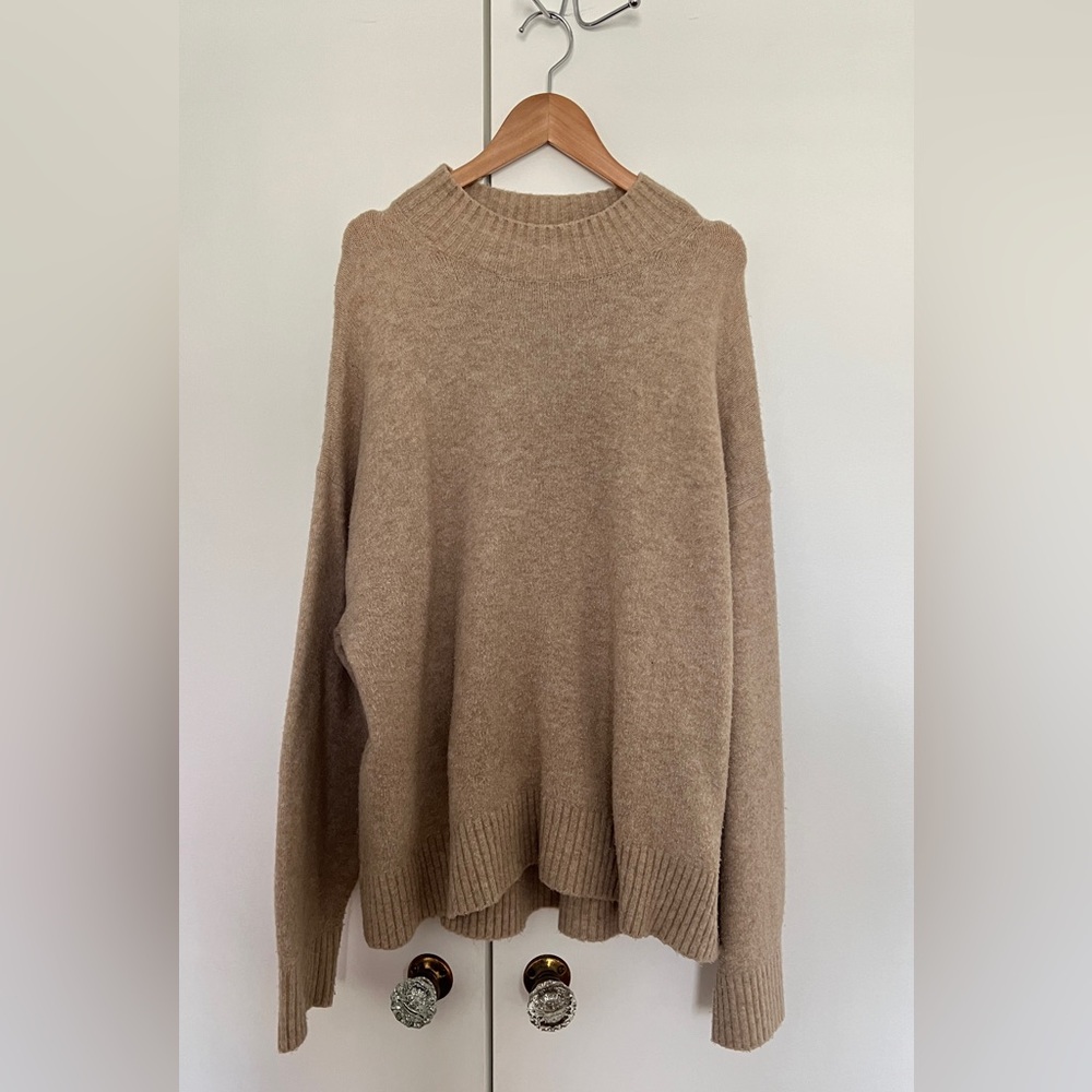 Uniqlo Mock Neck Sweater